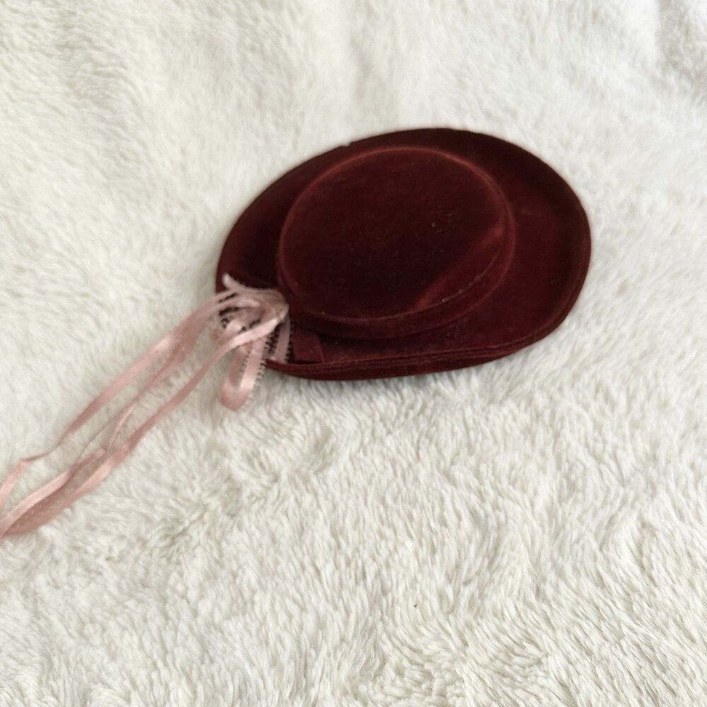 American Girl Doll Samantha Meet Outfit Red Velvet Hat Accessory